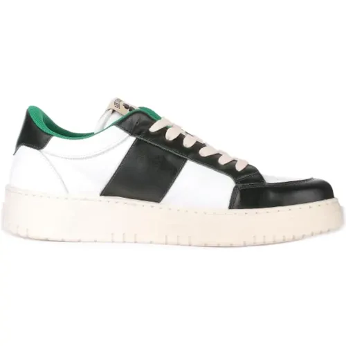 Shoes > Sneakers - - Saint Sneakers - Modalova