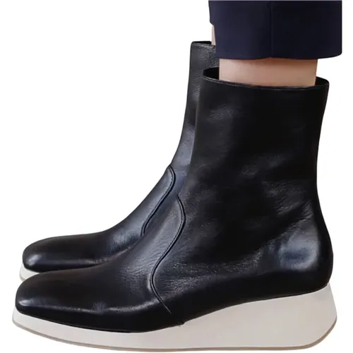 Shoes > Boots > Ankle Boots - - Chie Mihara - Modalova