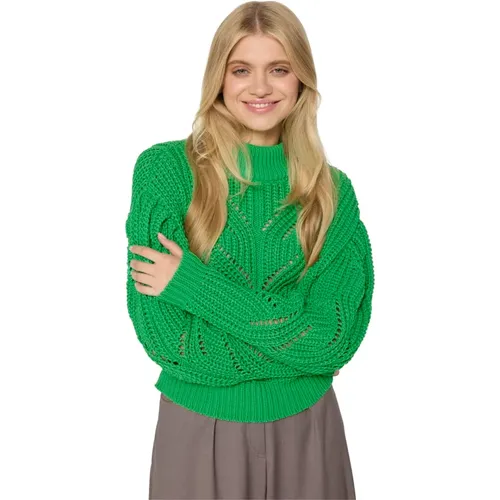 Knitwear > Turtlenecks - - Bizuu - Modalova