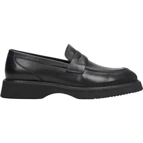 Shoes > Flats > Loafers - - Estro - Modalova