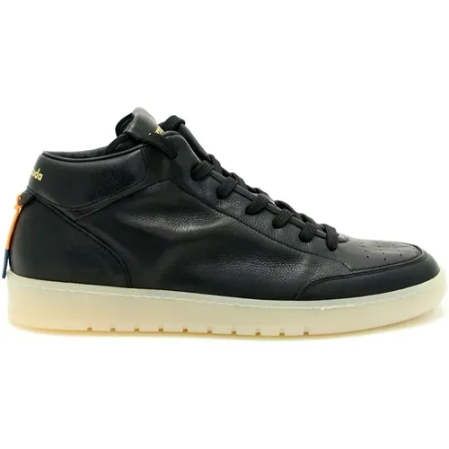 Shoes > Sneakers - - Barracuda - Modalova