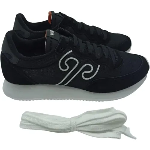 Shoes > Sneakers - - Wushu Ruyi - Modalova