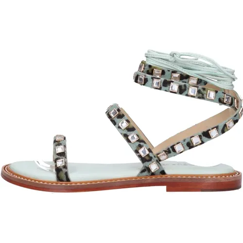 Shoes > Sandals > Flat Sandals - - Emanuelle Vee - Modalova