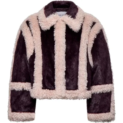 Jackets > Faux Fur & Shearling Jackets - - Stand Studio - Modalova