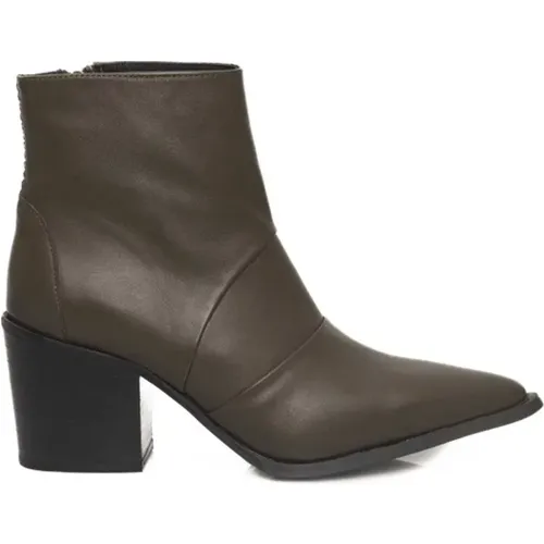 Shoes > Boots > Heeled Boots - - Cerruti 1881 - Modalova