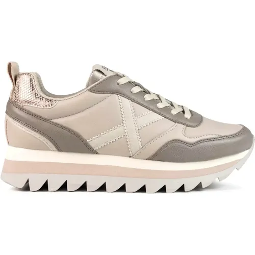 Munich - Shoes > Sneakers - Beige - Munich - Modalova