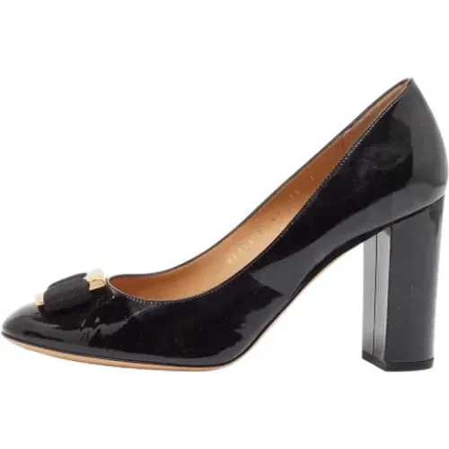 Pre-owned > Pre-owned Shoes > Pre-owned Pumps - - Salvatore Ferragamo Pre-owned - Modalova