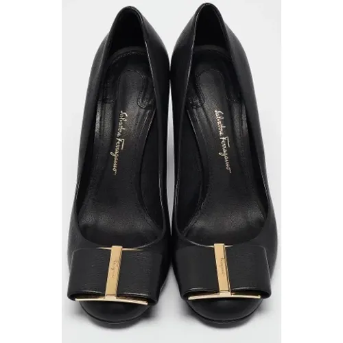 Pre-owned > Pre-owned Shoes > Pre-owned Pumps - - Salvatore Ferragamo Pre-owned - Modalova