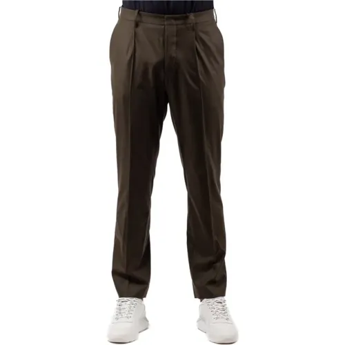 Trousers > Slim-fit Trousers - - Hindustrie - Modalova