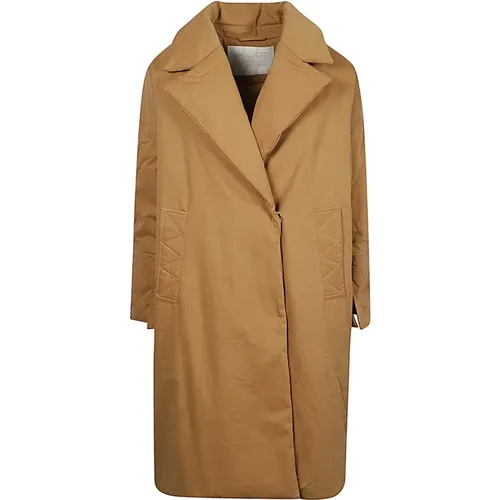 Coats > Double-Breasted Coats - - OOF Wear - Modalova