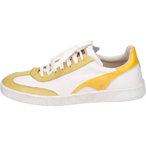 Moma - Shoes > Sneakers - Yellow - Moma - Modalova