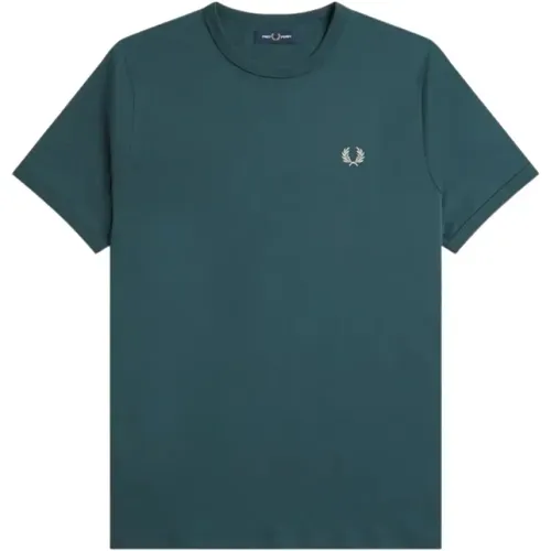 Tops > T-Shirts - - Fred Perry - Modalova