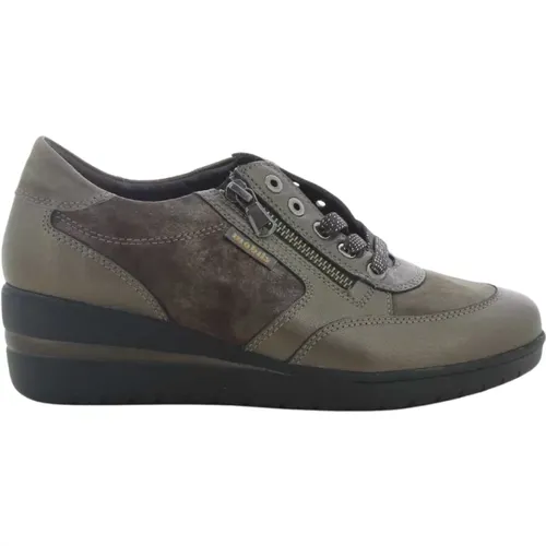 Mobils - Shoes > Sneakers - Gray - Mobils - Modalova