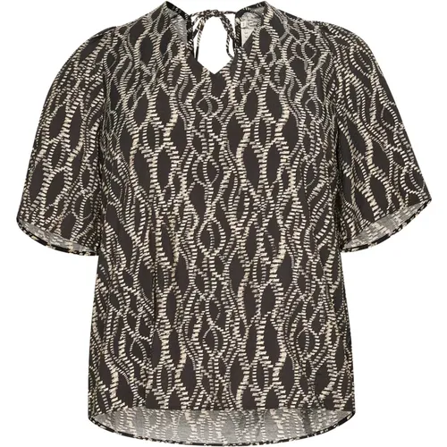 Blouses & Shirts > Blouses - - Kaffe Curve - Modalova