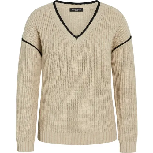 Knitwear > V-neck Knitwear - - Bruuns Bazaar - Modalova