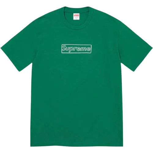 Kaws - Tops > T-Shirts - Green - Kaws - Modalova