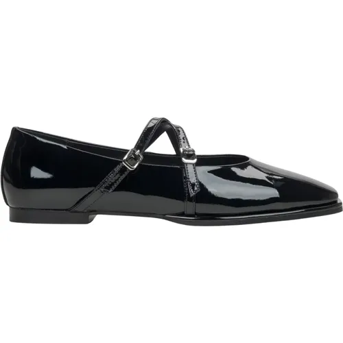 Shoes > Flats > Ballerinas - - Estro - Modalova