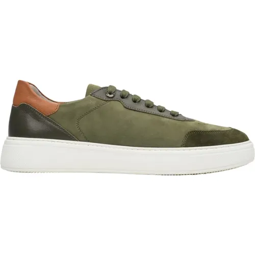 Estro - Shoes > Sneakers - Green - Estro - Modalova