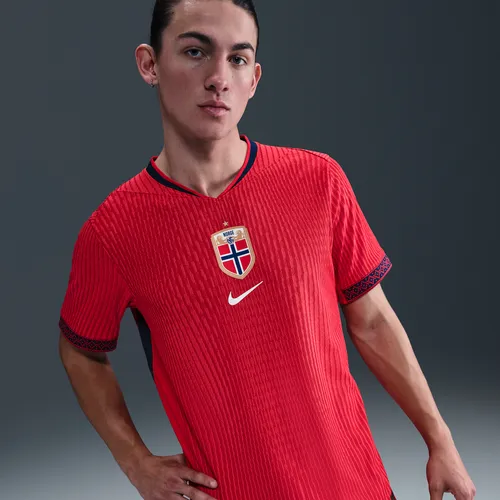 Maillot de foot Authentic Dri-FIT ADV Norvège 2025 Match Domicile (équipe féminine) - Nike - Modalova