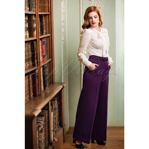 Hidden Away Trousers Années 40 en Aubergine - Banned Retro - Modalova