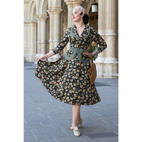 Robe Ashira Lou Floral en Noir - miss candyfloss - Modalova