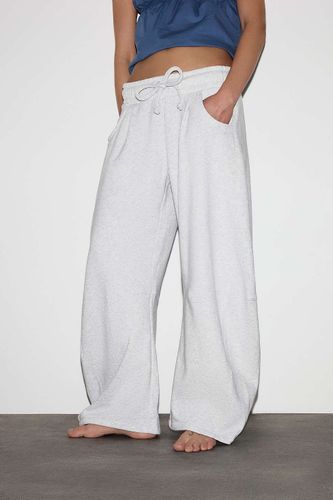 Joggings Essential coupe droite en taille: Small - Out From Under - Modalova