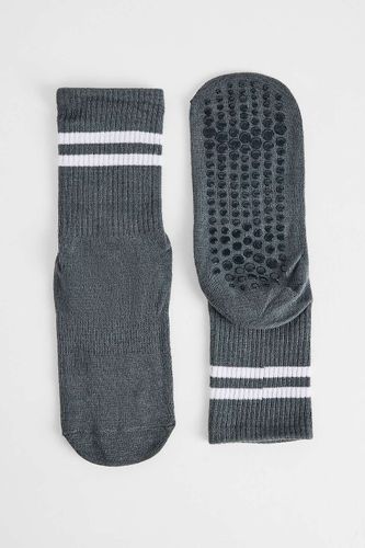 Chaussettes de sport de Pilates antidérapantes en taille: TAILLE UNIQUE - Out From Under - Modalova
