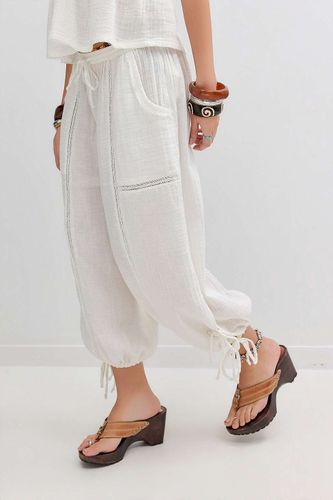 Pantalon Capri Mila Ocean Air en taille: Small - Out From Under - Modalova