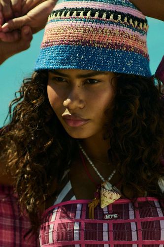 Chapeau bob tissé UO par en taille: TAILLE UNIQUE - Urban Outfitters - Modalova