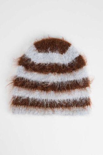 Bonnet à rayures UO Stella par en taille: TAILLE UNIQUE - Urban Outfitters - Modalova