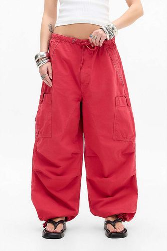 Pantalon Cargo Parachute Rouge en taille: Medium - Jaded London - Modalova