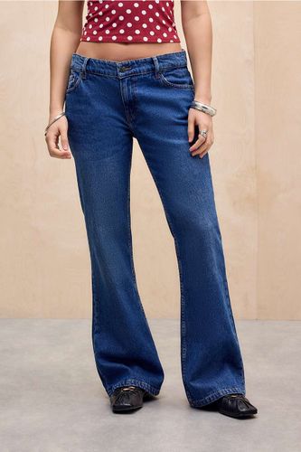 Jeans évasés rigides taille basse en taille: 26 - Motel - Modalova