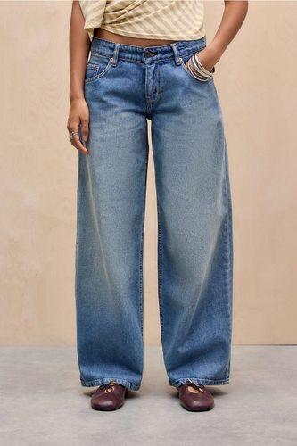 Jeans amples taille basse bleu poudre en taille: 26 - Motel - Modalova