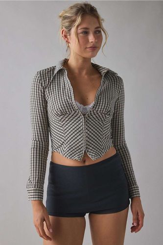 Chemise ajustée à manches longues UO Hailey par en taille: Large - Urban Outfitters - Modalova
