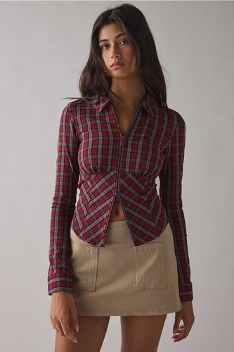 Chemise ajustée à manches longues UO Hailey par en taille: XS - Urban Outfitters - Modalova