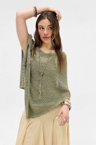 Cape tricotée UO par en taille: Small - Urban Outfitters - Modalova