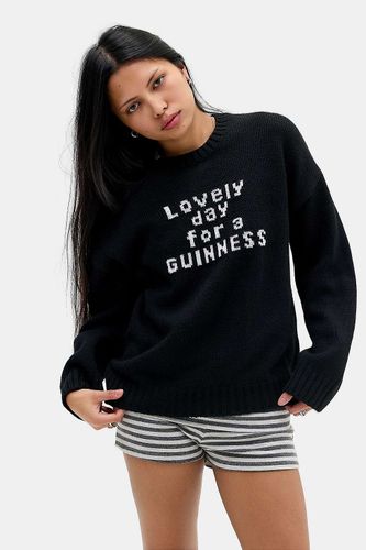 Pull UO Guinness par en taille: Medium - Urban Outfitters - Modalova