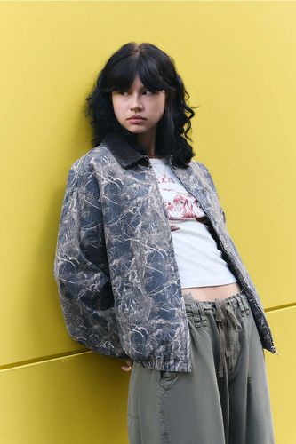 Harrington imprimé feuilles foncées en taille: XS - BDG - Modalova