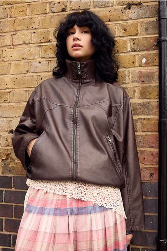 Frances Faux Leather Unwadded Bomber Jacket en taille: TTP - BDG - Modalova