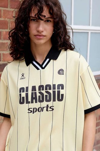 Chemise de football à col rayé UO par en taille: XS - Urban Outfitters - Modalova