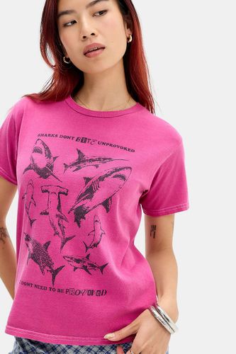 T-shirt décontracté UO Sharks Don't Bite par en taille: Medium/Large - Urban Outfitters - Modalova