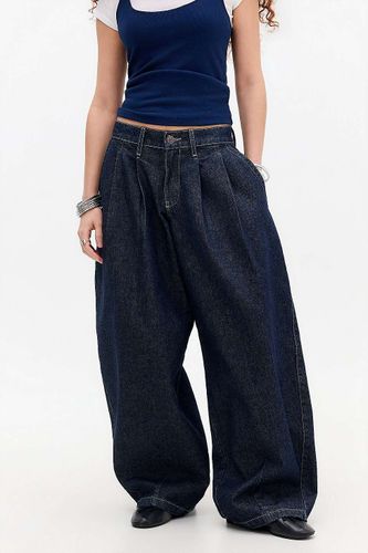 Jeans cocon Jax à plis en taille: 26 l 30 L - BDG - Modalova
