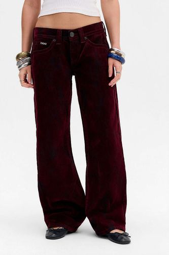 Jean Kayla floqué en taille: 24 l 32L - BDG - Modalova