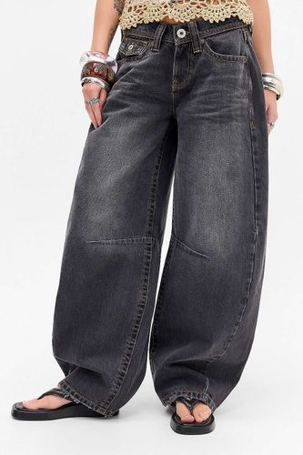 Jeans Kayla Cocoon en taille: 24 l 30 L - BDG - Modalova