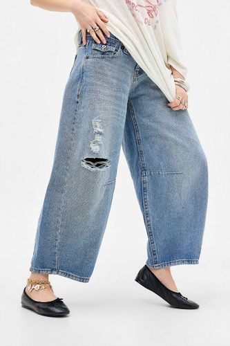 Jeans coupe cocon Kayla en taille: 24 - BDG - Modalova
