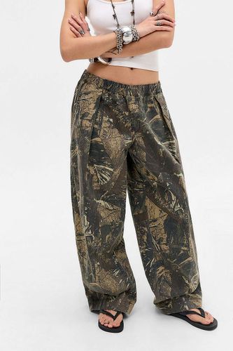 Pantalons bouffants cocon baggy camouflage Bobbi taille: Medium - BDG - Modalova
