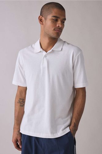 Polo Core en taille: Small - Standard Cloth - Modalova