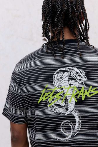 T-shirt graphique serpent à rayures noires iets frans. en taille: Small - iets frans... - Modalova