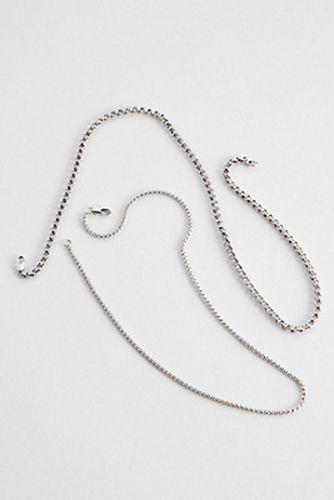 Collier multicouche à chaîne simple UO par en taille: TAILLE UNIQUE - Urban Outfitters - Modalova