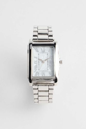 Montre UO à maillons ton argent par en taille: TAILLE UNIQUE - Urban Outfitters - Modalova